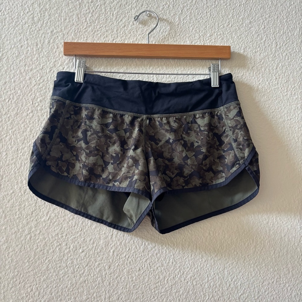 Lululemon Speed Shorts Camo Low Rise